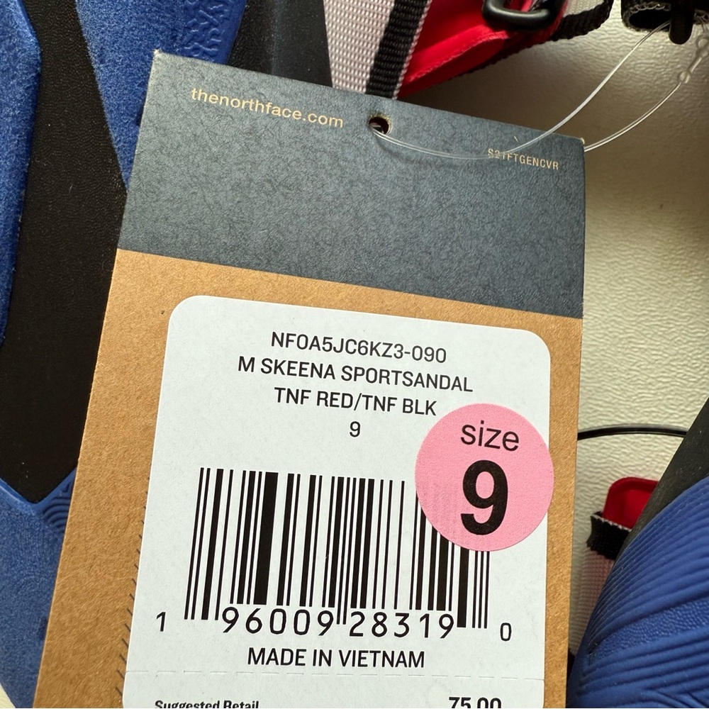 The North Face Skeena Sport Sandals Black Red Blue Yellow Mens Size 9 - Picture 8 of 9